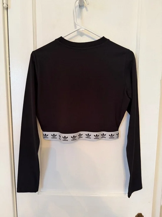 adidas Black Cropped Long Sleeve Top with Logo Hem - Picture 2 of 3